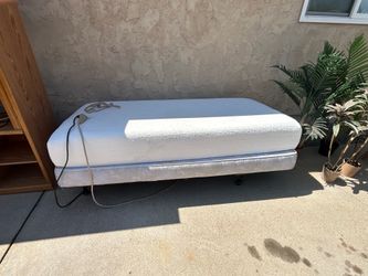 Twin electric adjustable bed
