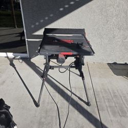 SKIL 10” Table Saw (TS6307-00) w/ Folding Stand – Great Condition