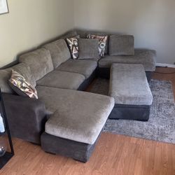 Sectional Couch And Storage Ottoman 