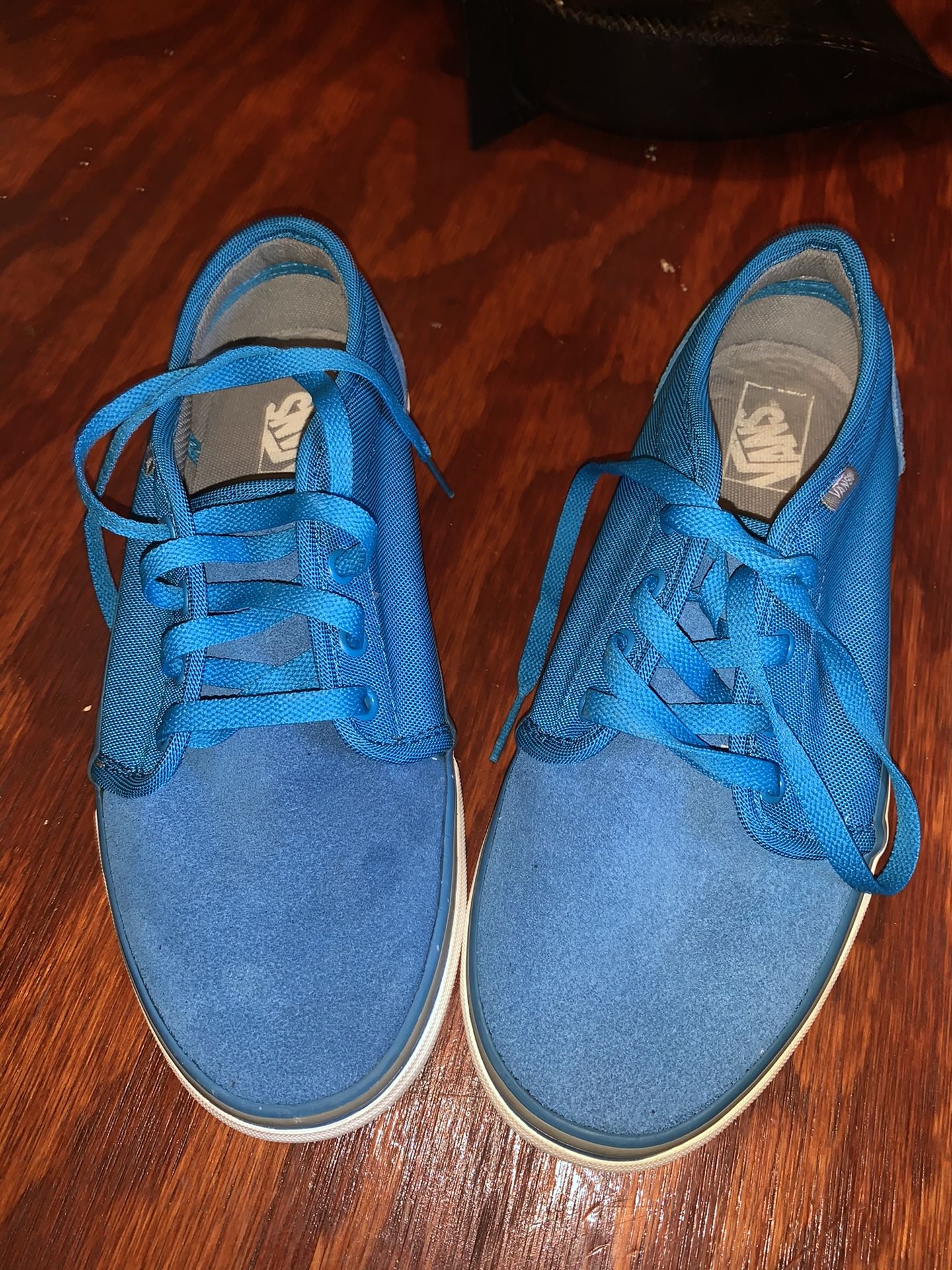BLUE VANS