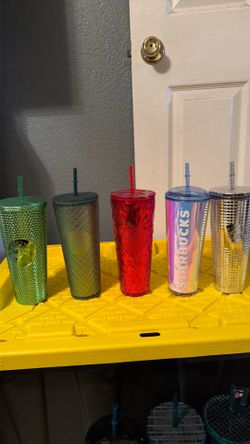 starbucks cups