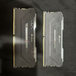 Corsair Vengeance RGB Pro 16GB (2x8GB) DDR4 3200MHz C16 LED Desktop Memory - Black