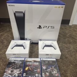 CONSOLE DISC VERSION BUNDLE 3 GAMES + 2 CONTROLLERS BRAND NEW