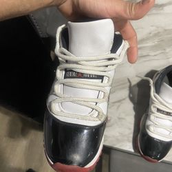 Jordan Retro 11s 