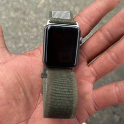 Apple Watch 7000 Series 