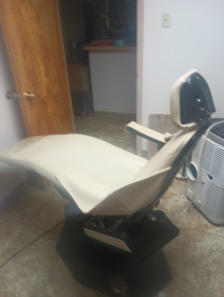 Electric Dentist Chair