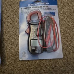 BRAND NEW Cen-Tech 6-Function Mini Digital Clamp Meter
