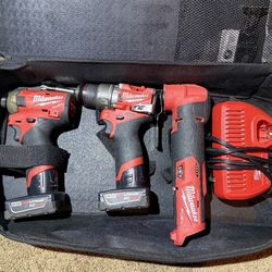 Milwaukee M12 Fuel Drill Set 