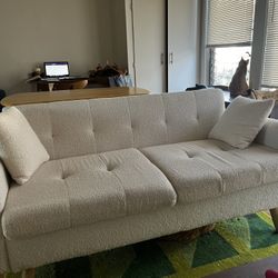*PENDING* FREE Couch