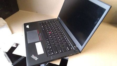 Corei7 notebook 8 gb ram - (college ave) (Win10 pro and office incl)