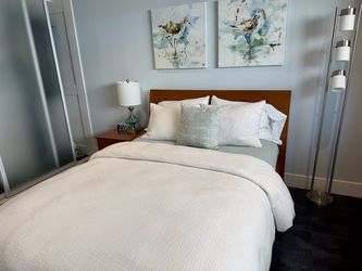 Solid Cherrywood Scandinavian Bedroom Set
