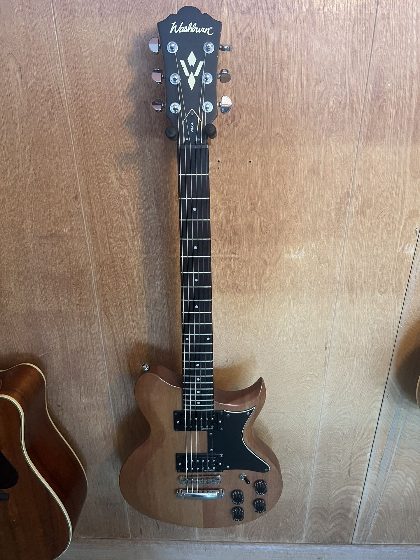 Washburn WI-64