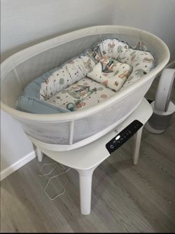 4moms MamaRoo Sleep Bassinet