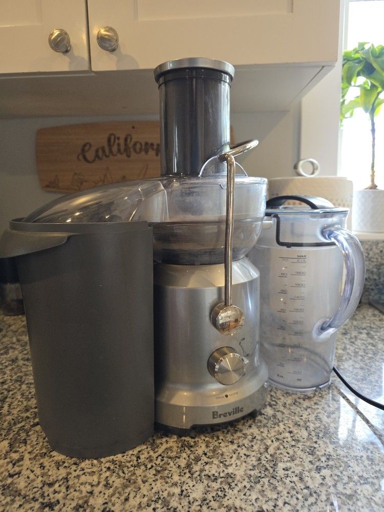 Breville Juice Fountain Machine