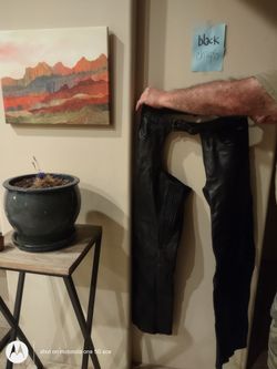 Heavy  Black Leather Motorcycle Chaps, Way Nicer In Person Than These Pictures!