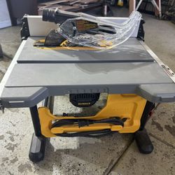 Dewalt 8 1/4 Table Saw 