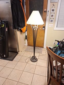 60 Inch   Lamp 