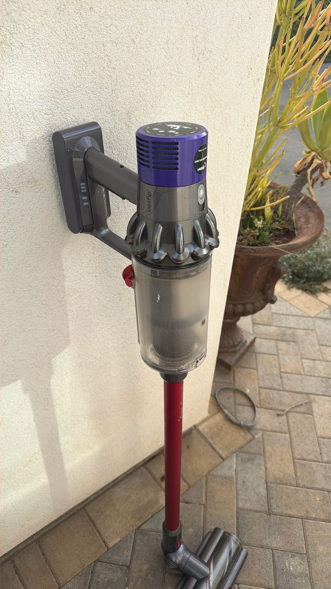 Dyson Vacuum