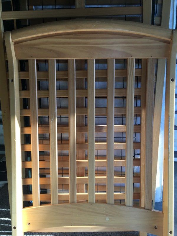 Delta Baby crib