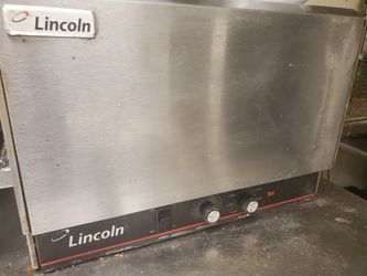 Lincoln 1301 Pizza Oven