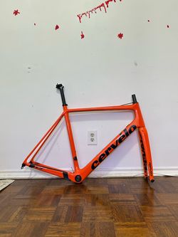 2019 Cervelo R3 Frameset | Carbon | 58CM | Road Bike