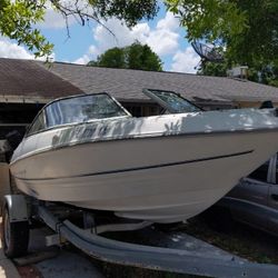 1998 Bayliner Marine 1600 ce