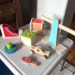 Kids Lovevery Montessori Bundle Toys 