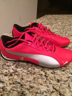 Puma Ferrari size 12