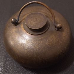 Old Chinese Brass Bawl