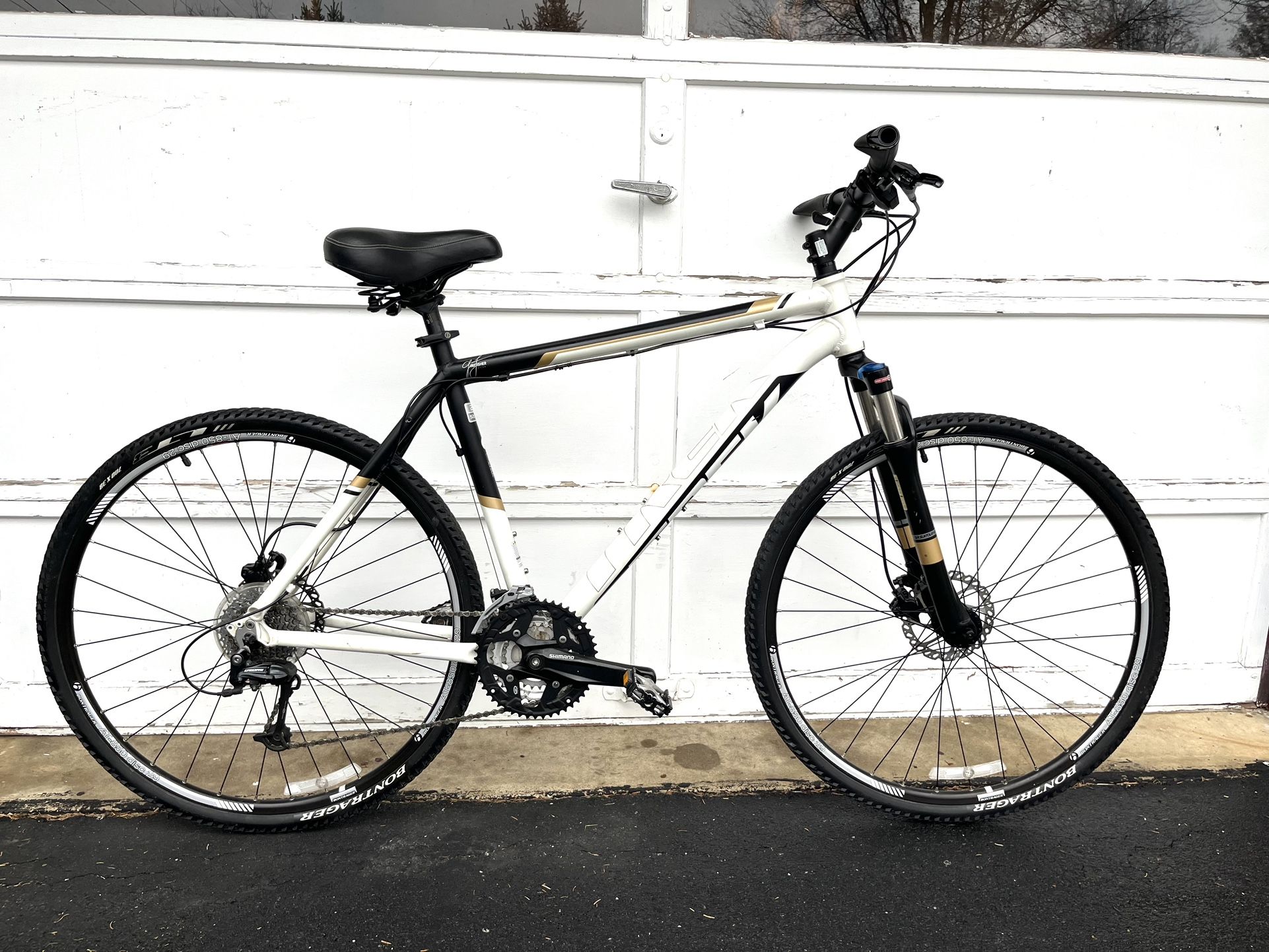 Trek 8.4 Dual Sport Gravel Bike
