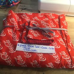 Set Of Two Towel Set