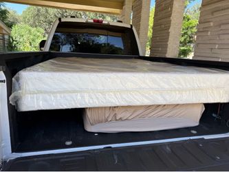 Serta Queen Size Box Spring For Matress in Bag