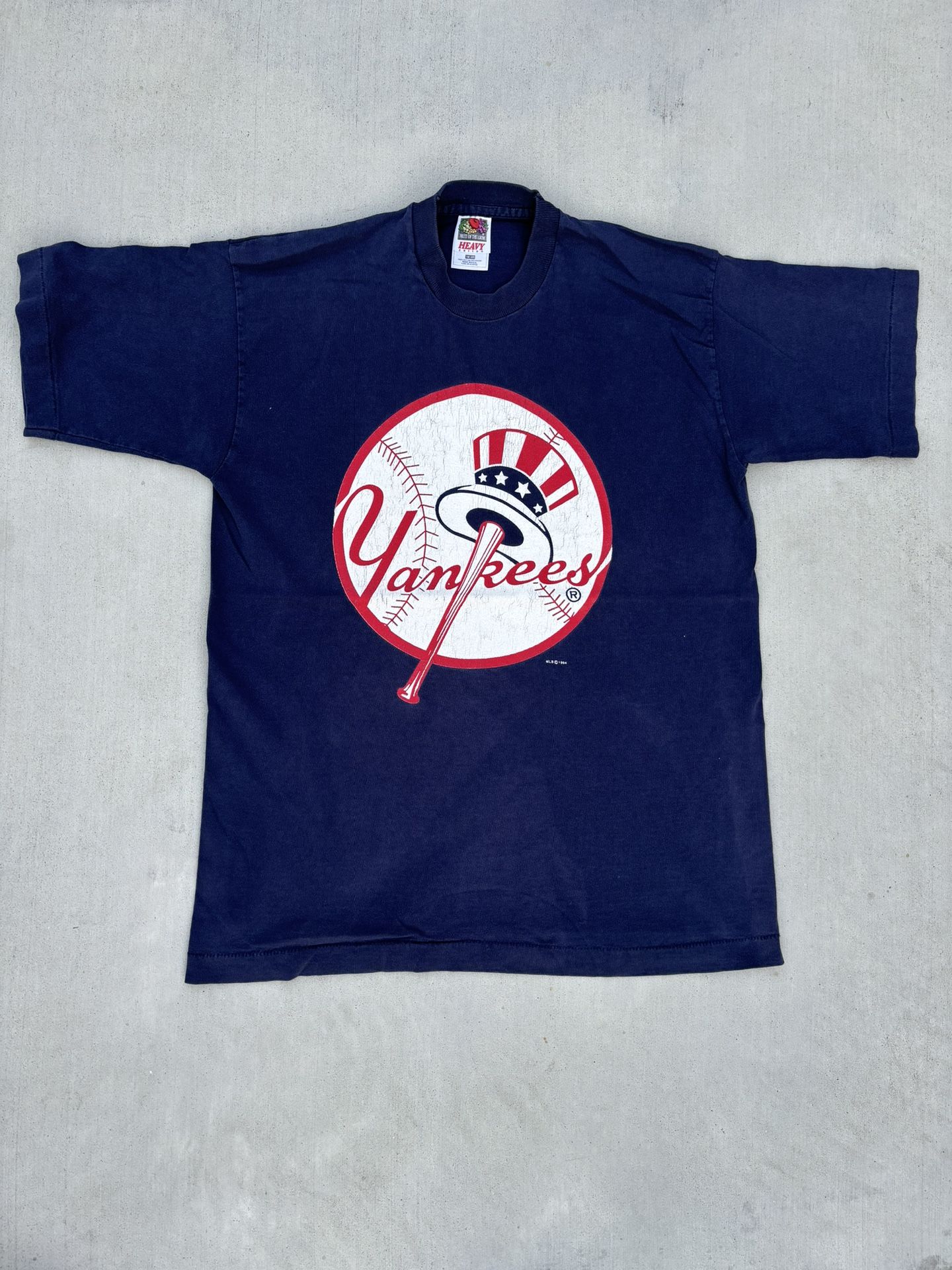 Navy blue vintage 90s New York Yankees baseball tee sportswear size Medium
