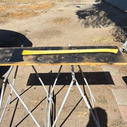Craftsman 3 1/2 Lb Axe With Fiberglass Handle 31 1/2 Inches Long 