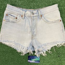 Vintage 1990s Levi 550 orange tab light wash jean shorts