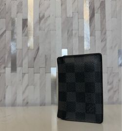 Authentic Louis Vuitton Men’s Pocket Organizer in Damier Graphite Wallet