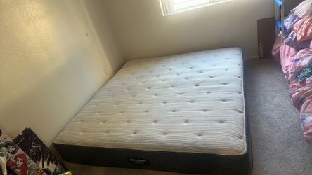 King size Mattress