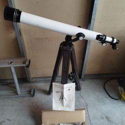 Telescope Bushnell 280. $80