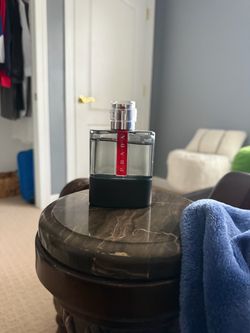 Prada carbon