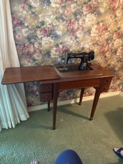 Vintage Singer Sewing Machine