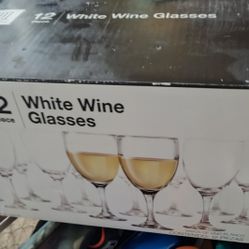 12 Salt Wine Glasses 10 Oz