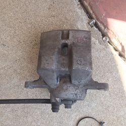 2010-2015 Toyota Prius Left Caliper