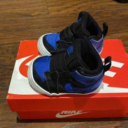Jordan 1 Royal Bootie