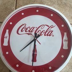 Cola cola Clock