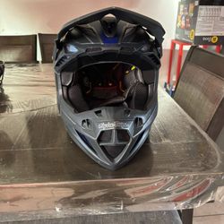 TROY LEE SE5 Composite Team Matte Helmet