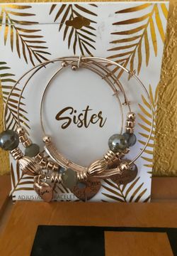 Sister bracelet