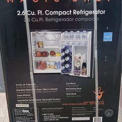 Compact Refrigerator 