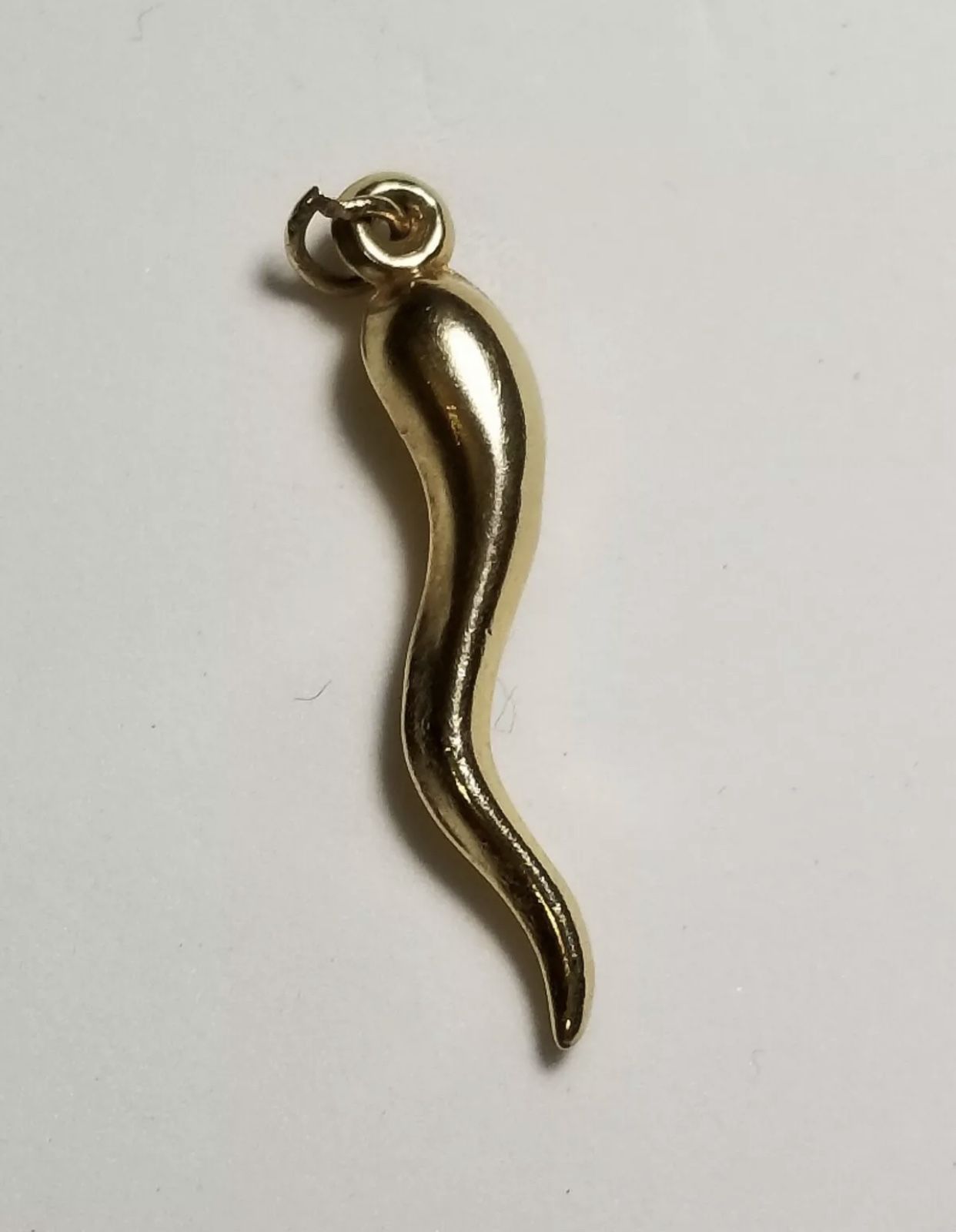 14K yellow gold 1" Italian horn good luck cornicello charm amulet pendant 1 G
