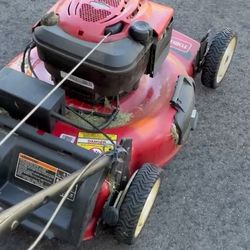 Toro Mower With Bag