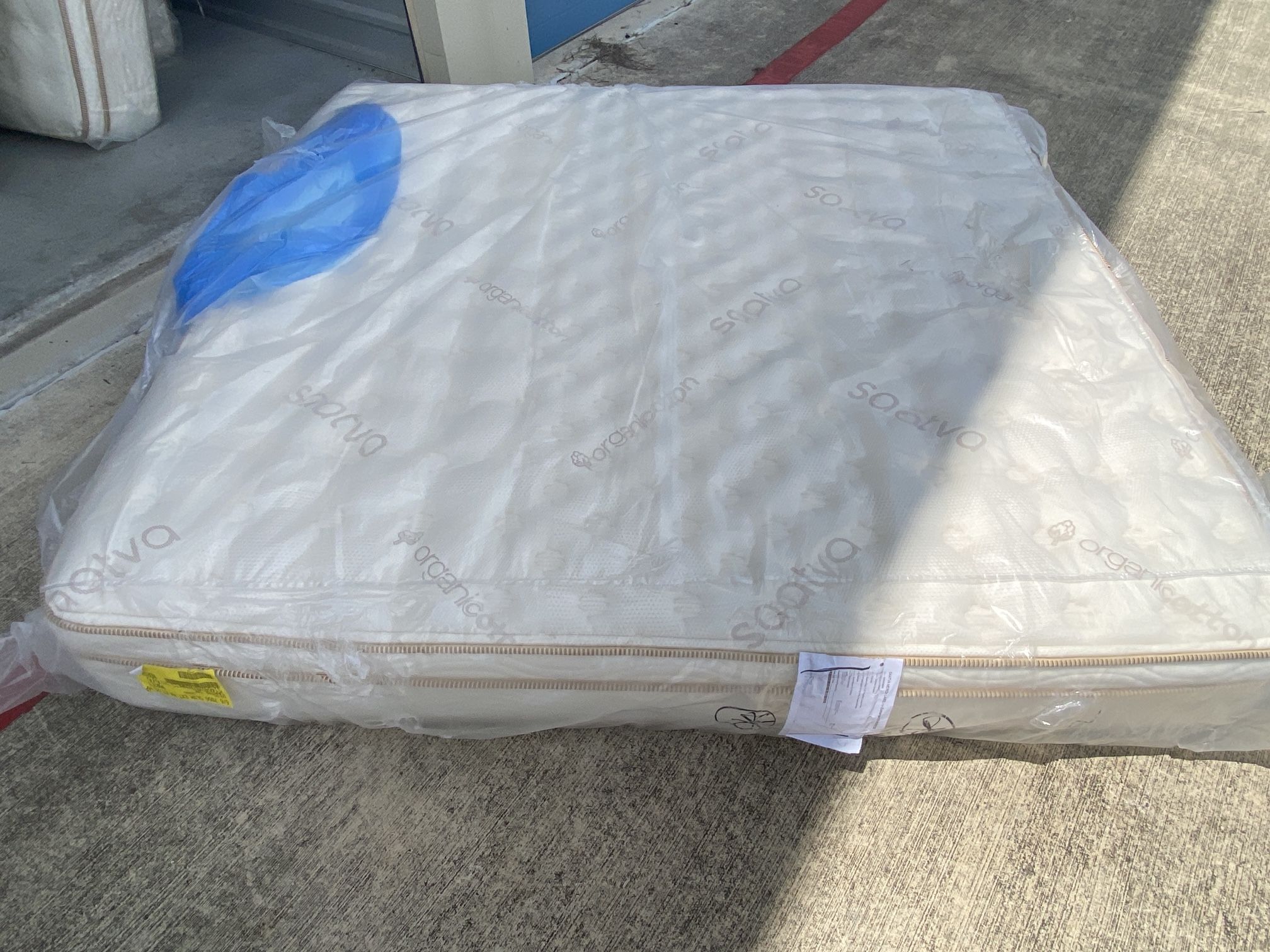 Overstock Display King Pillowtop Mattress for Sale in San Antonio, TX